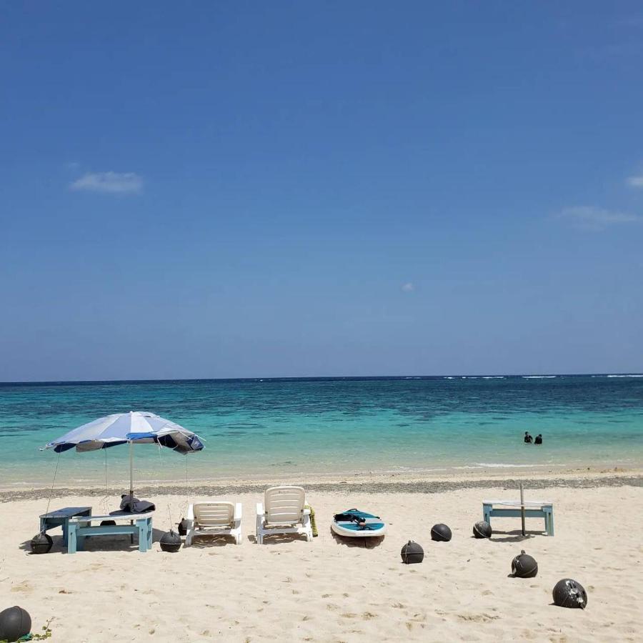 宮古島ゲストハウス　マウイ Miyakojima  Extérieur photo